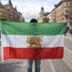 Iran Flagga 150x90 cm – Persisk Flagga med Lejon & Sol (Shir o Khorshid)